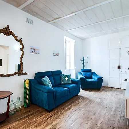 Apartman Cosy 2 Bedroom Maisonette Kalkara